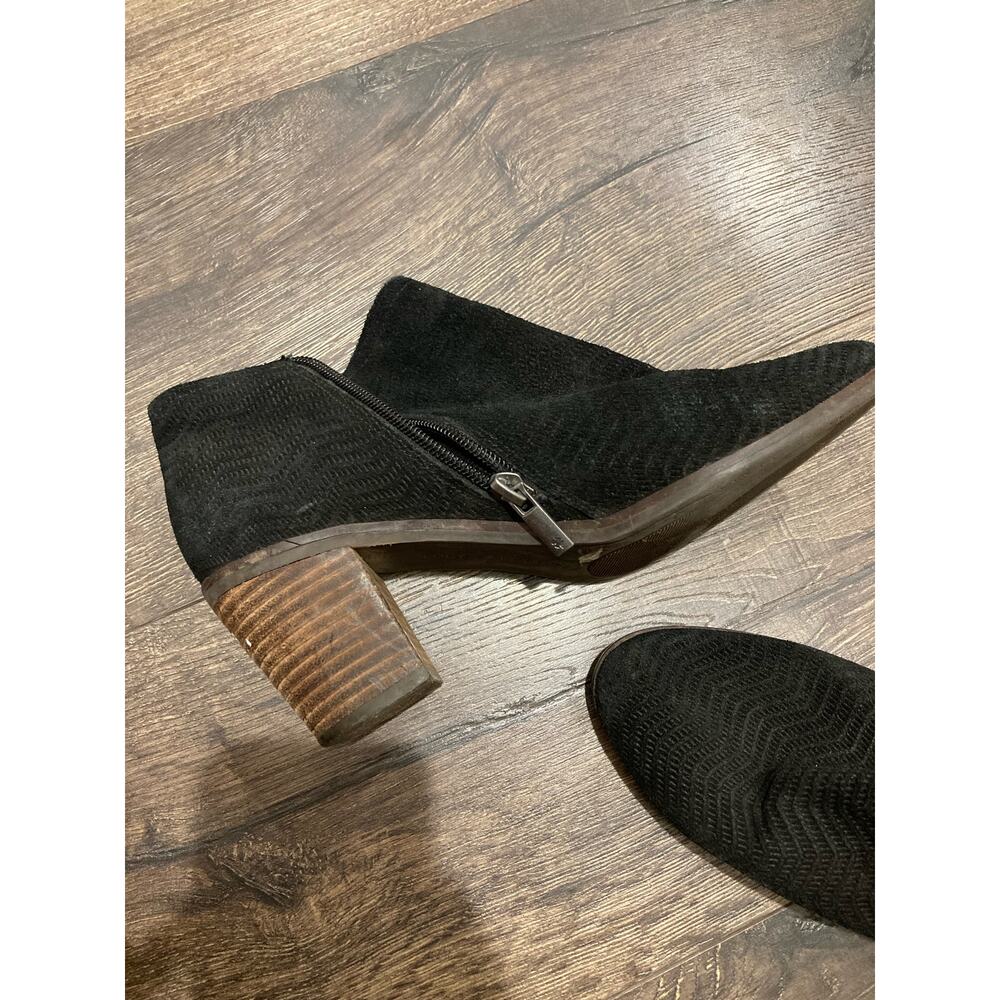 Lucky Brand Black Suede Booties with Zipper Size 7 - Picture 7 of 12